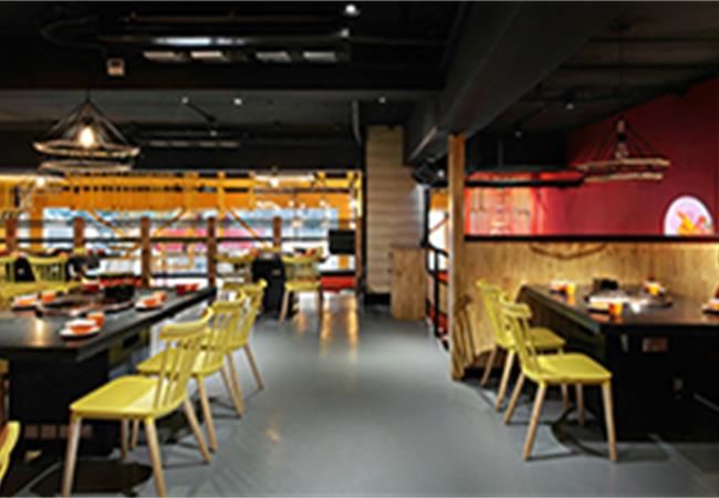 火鍋店怎么裝修？選擇專業(yè)的裝修公司才有保障